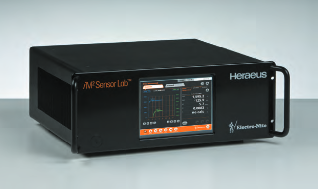 Анализатор жидкой стали и горячего металла с инновационной беспроводной системой QUBE Heraeus iM2 Sensor Lab